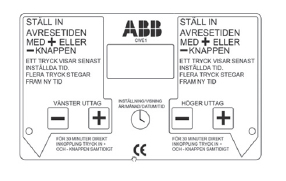Motorvärmardisplay med text och symboler som visar hur man ställer in tiden till motorvärmaren. Illustration.